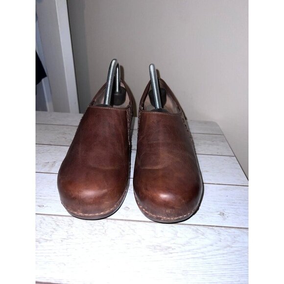 DANSKO Womens Clogs Shoes Brown Leather Slip On Low Heels SZ 39 - Picture 2 of 16